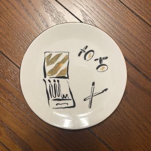 Kate Spade Daisy Place Round Dish